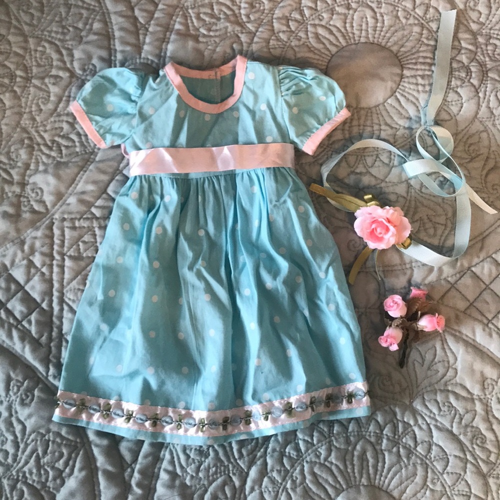 Doll clothes